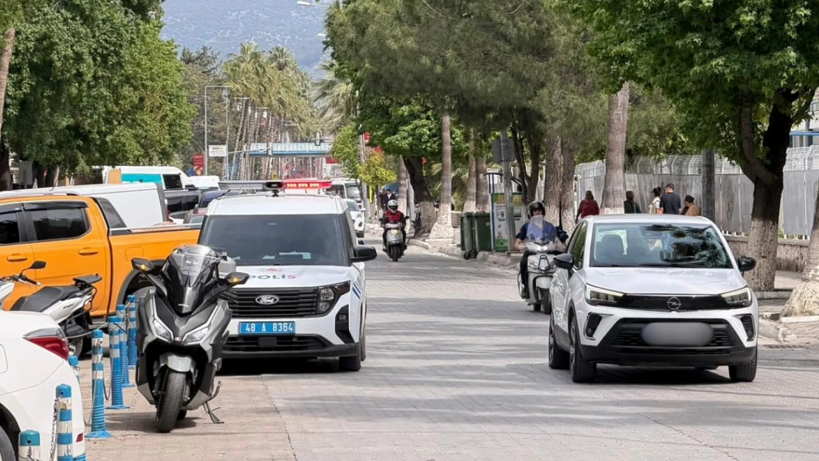 Fethiye'de okul çevrelerinde güvenlik önlemleri artırıldı