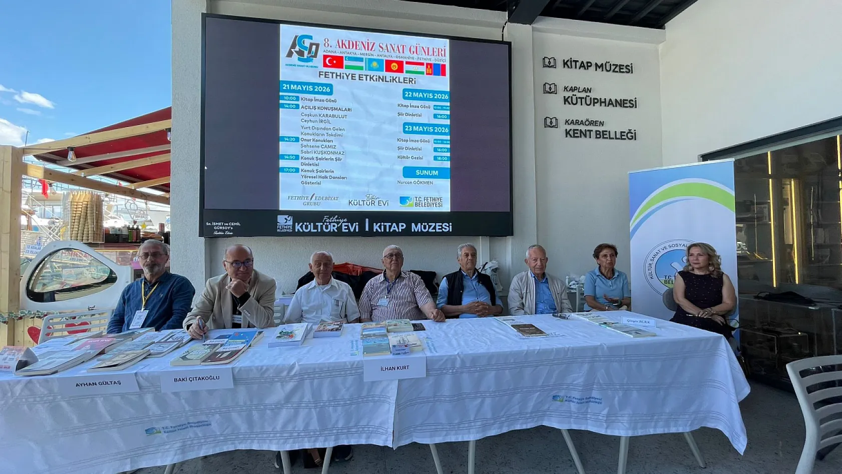 Fethiye'de şiir, söyleşi ve imza günleriyle 'Akdeniz Sanat Günleri' başladı