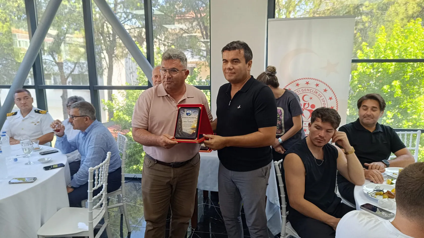 Fethiye'de spor camiası birlik kahvaltısında buluştu