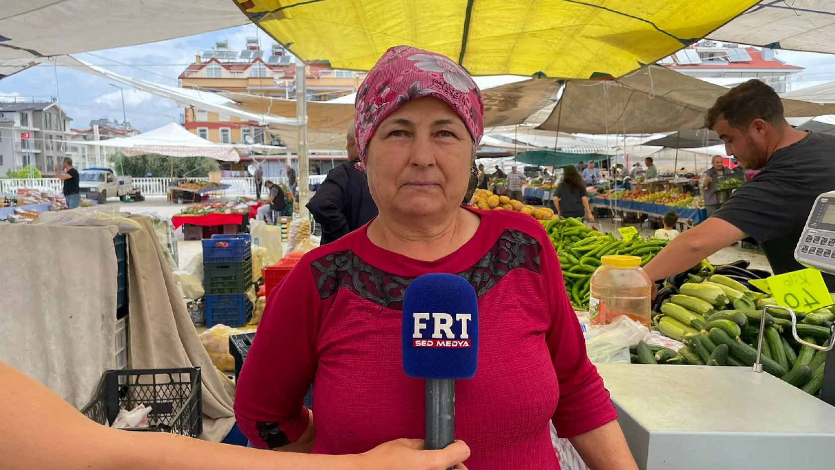 Fethiye'de Taşyaka Pazarı Esnafı Üstünün Kapatılmasını İstiyor