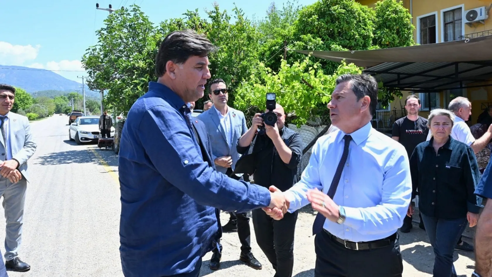 Fethiye'de taziye ziyareti: Ahmet Aras'tan Alim Karaca'ya başsağlığı