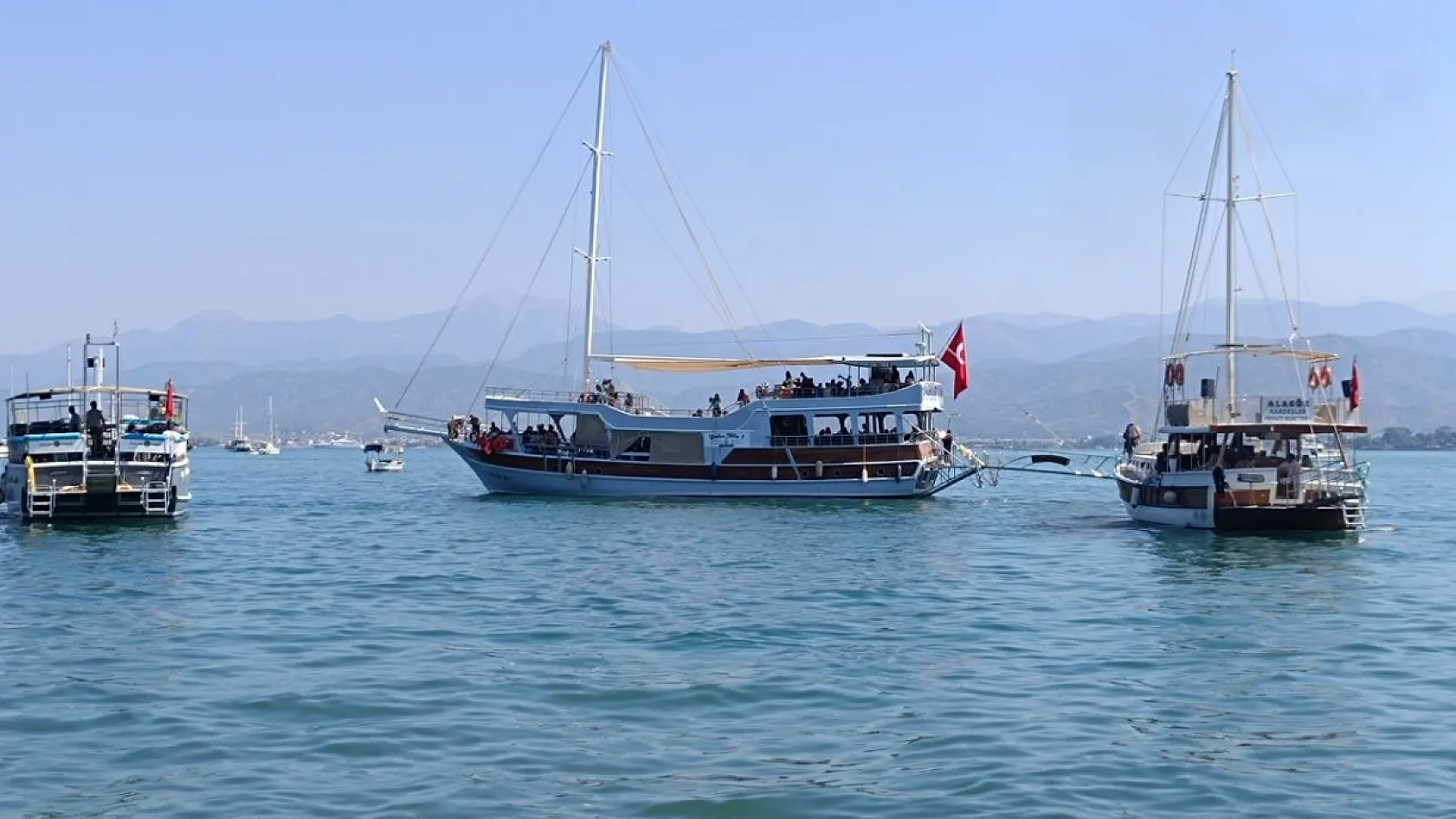 Fethiye'de Tekne Turları Sezona Geç Başladı: 'Doluluk Oranları Yüzde 50'yi Bile Bulmuyor'
