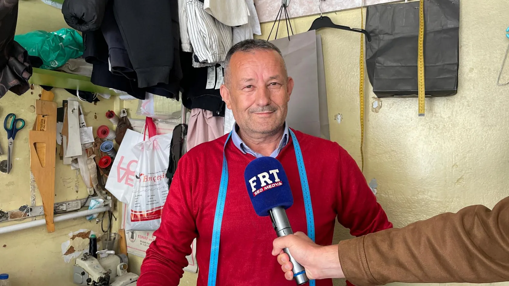Fethiye'de terzilerde tadilat yoğunluğu: 'Vatandaş yeni almak yerine onarıma yöneliyor'