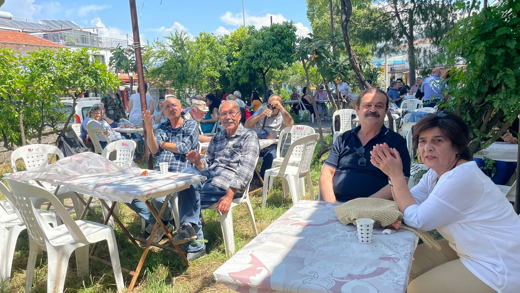Fethiye'de 'Türkü Dinletili Bahar Kermesi' Yoğun Katılımla Gerçekleşti