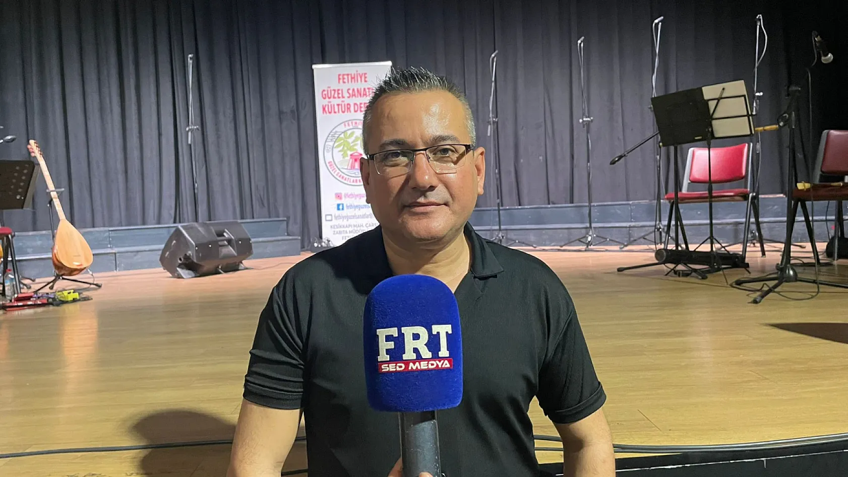 Fethiye'de türküler yükseldi, yöresel oyunlar sahneyi renklendirdi