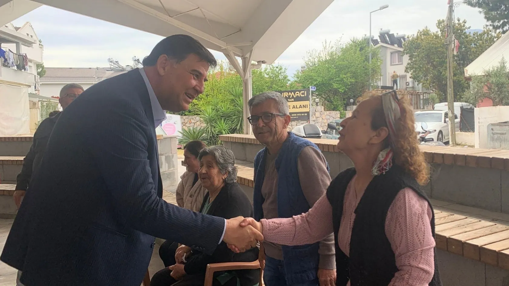 Fethiye'de vefa buluşması: Merhum belediye başkanları hayrına lokma ikramı