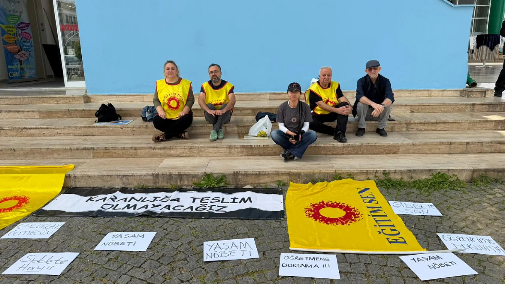 Fethiye'de yaşam nöbeti: 'Artık çocuklar ölmesin'