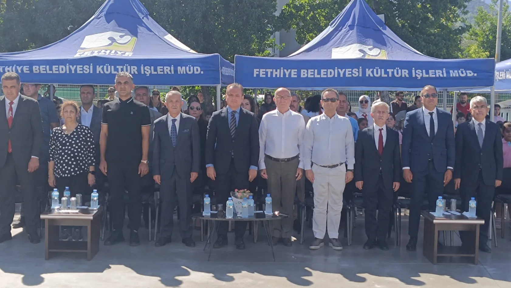 Fethiye'de yeni eğitim öğretim yılı çocukların neşesiyle kapılarını açtı