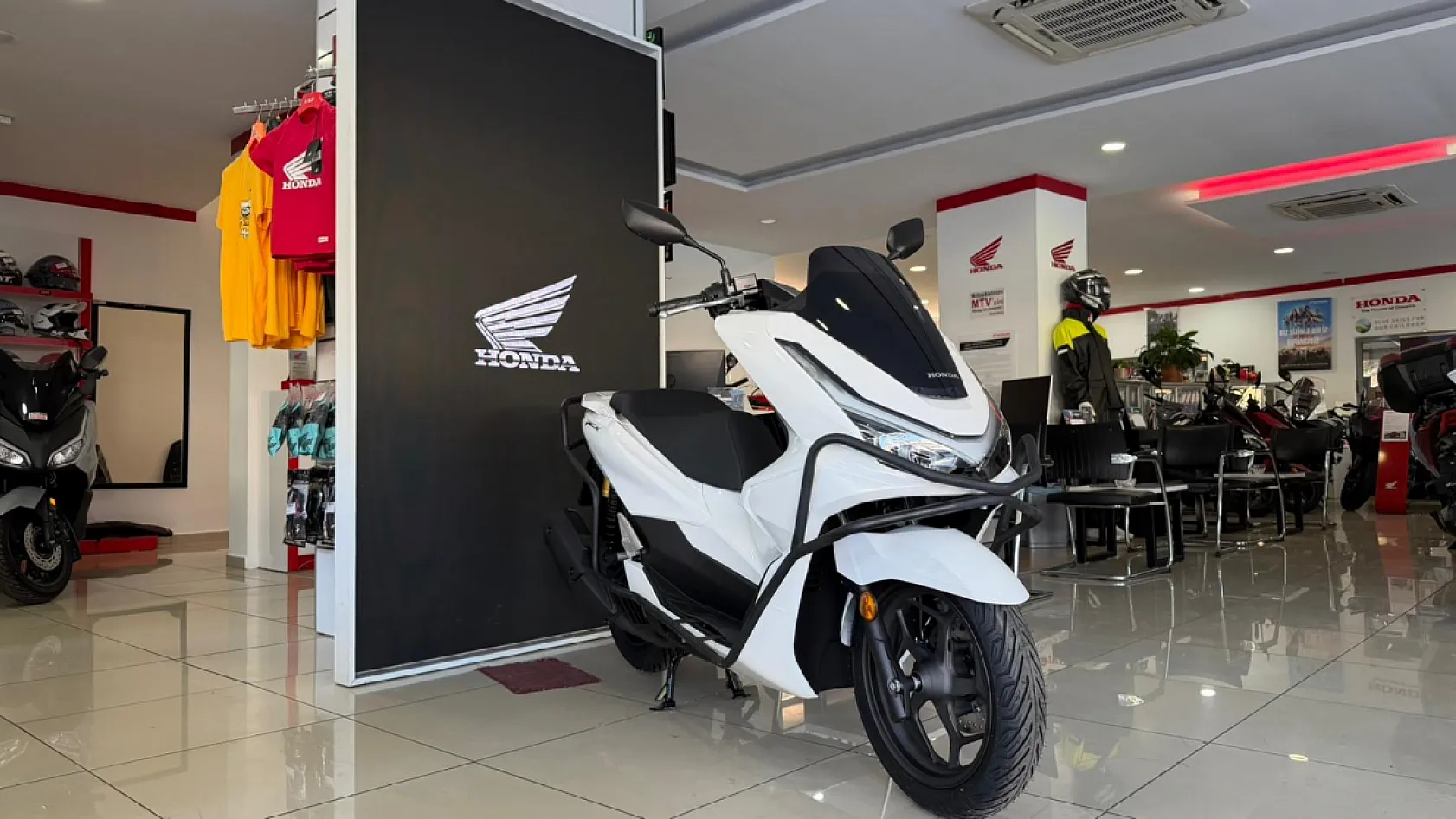 Fethiye'de yerli üretim PCX'e yoğun talep: Sevkiyatlar aralıksız devam ediyor