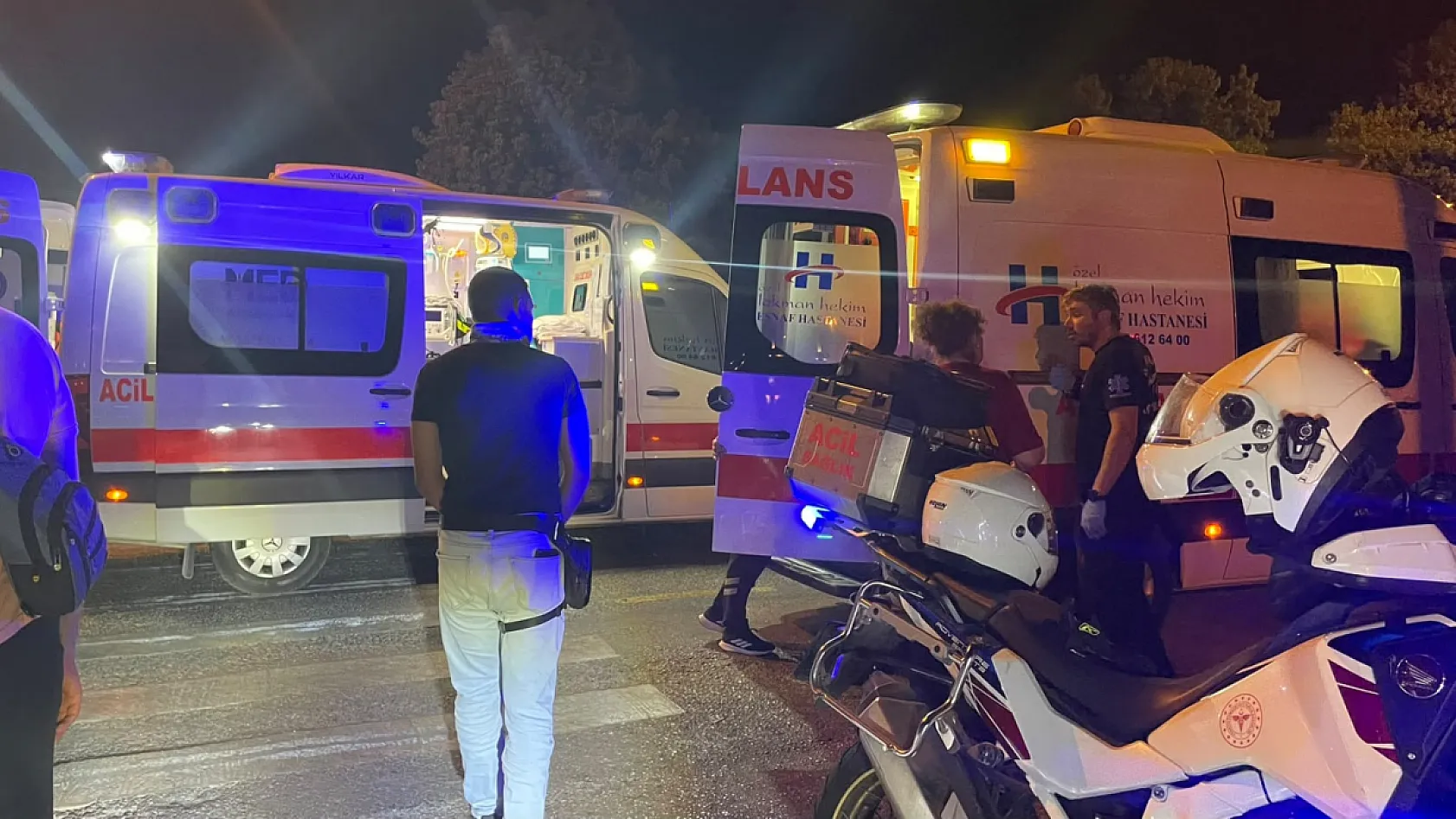 Fethiye'de yürekleri ağza getiren kaza: Anne ve kızı yaralandı