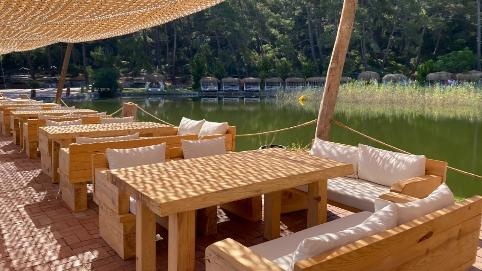 Fethiye'de Zehra Kuleli Beach'in yeni lezzet noktası 'Göl Restoran'