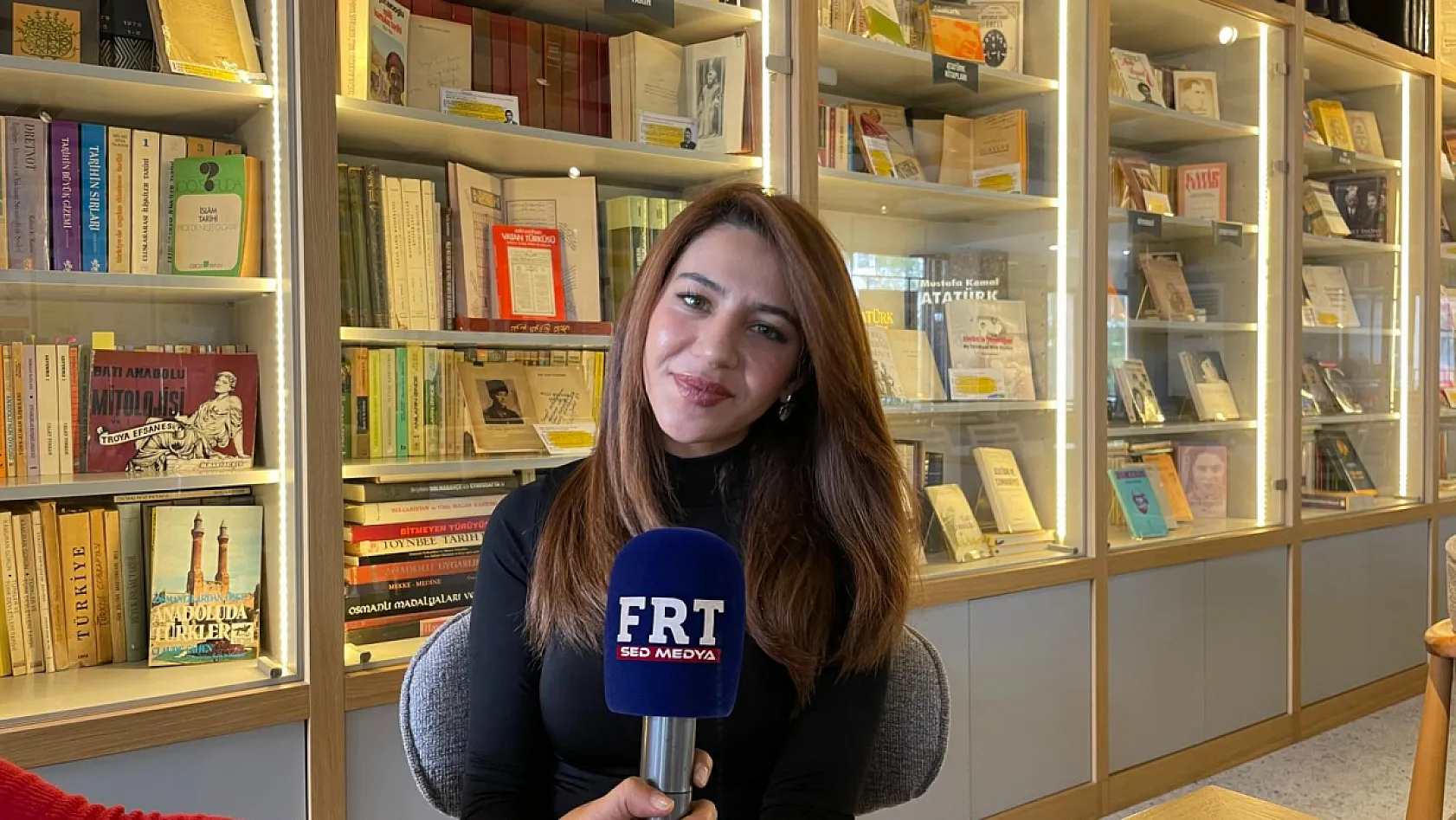 Fethiye'den dünyaya rehberlik: 'Çayımızı, yemeklerimizi ve güler yüzümüzü özlüyorum'