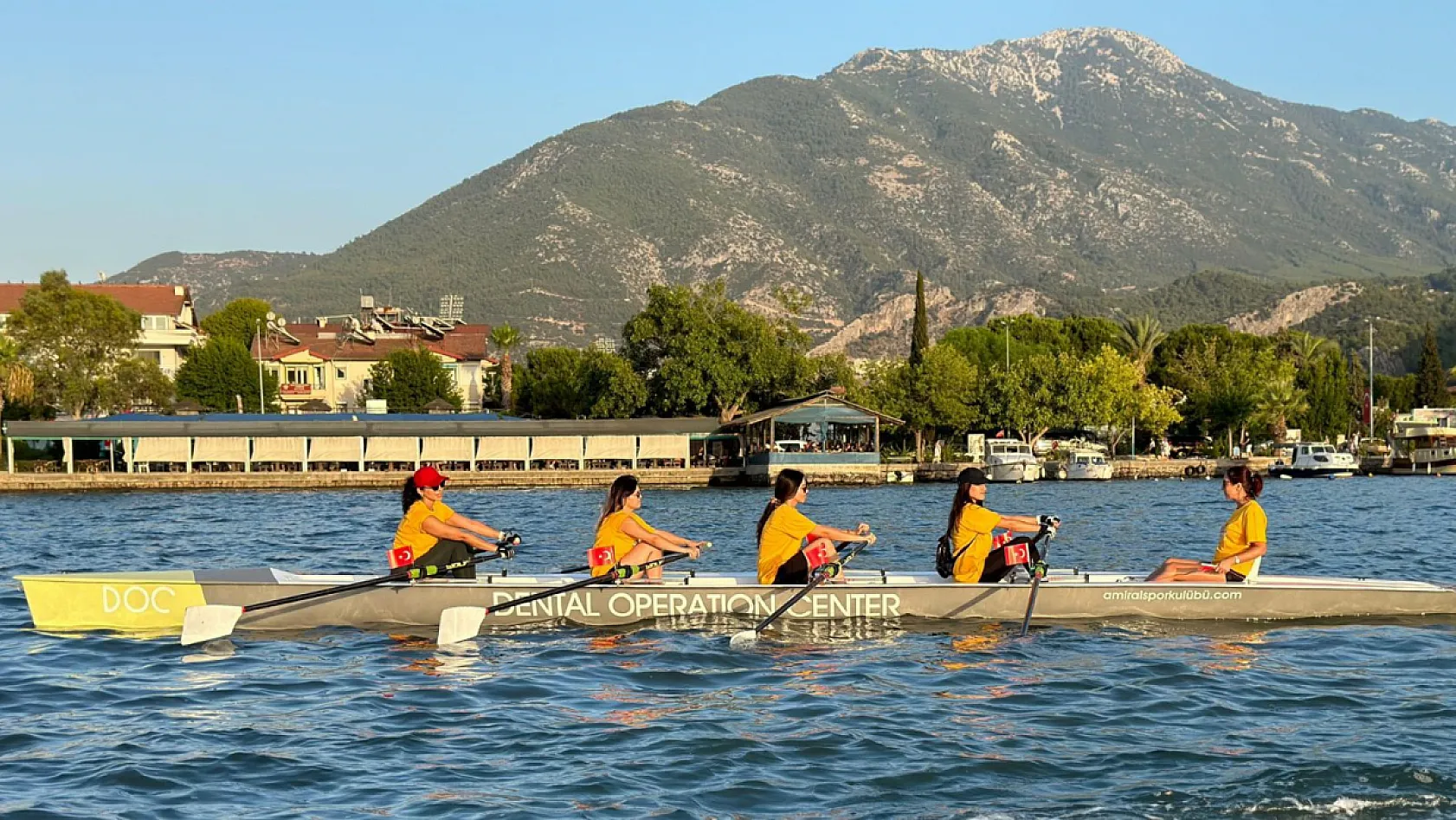 Fethiye'den Ege Kupası Kürek Yarışları'na katılım