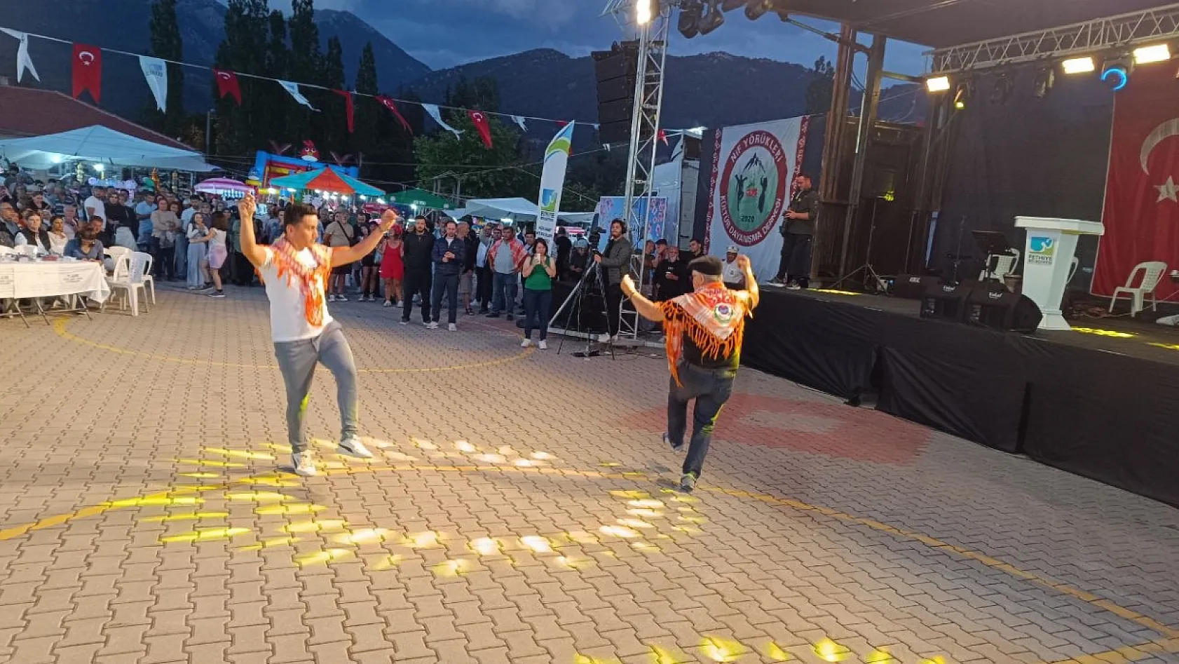 Fethiye'nin Nif Mahallesi'nde '26. Kiraz Festivali' coşkuyla tamamlandı