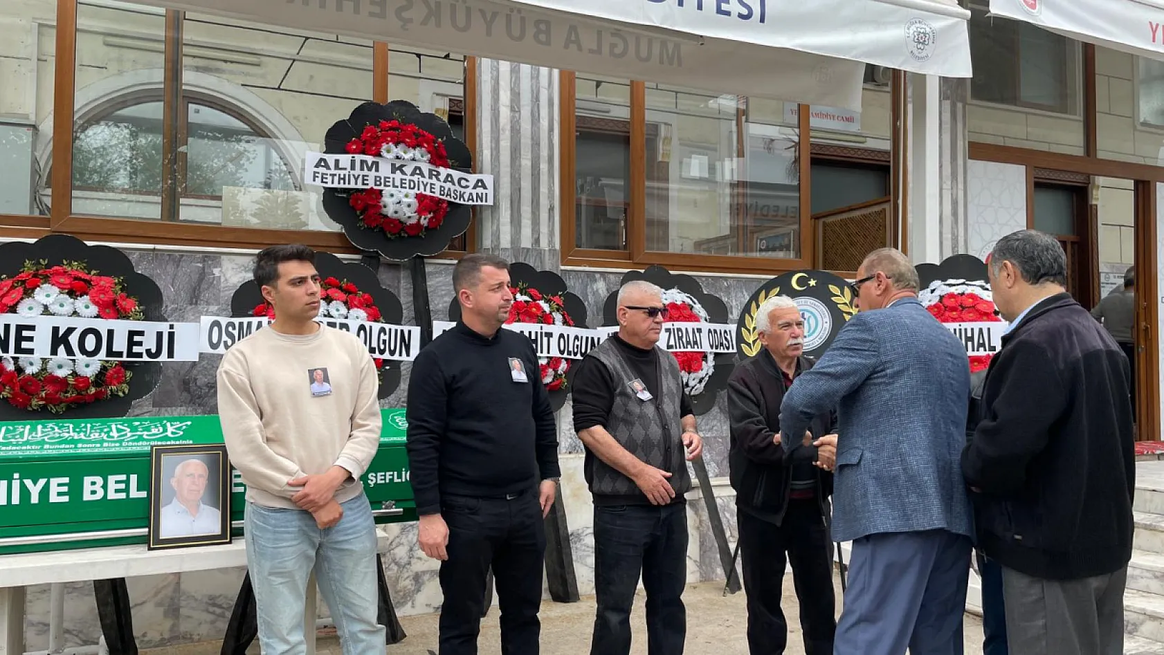 Fethiye'nin sevilen esnaflarından Ali Rıza Köse son yolculuğuna uğurlandı