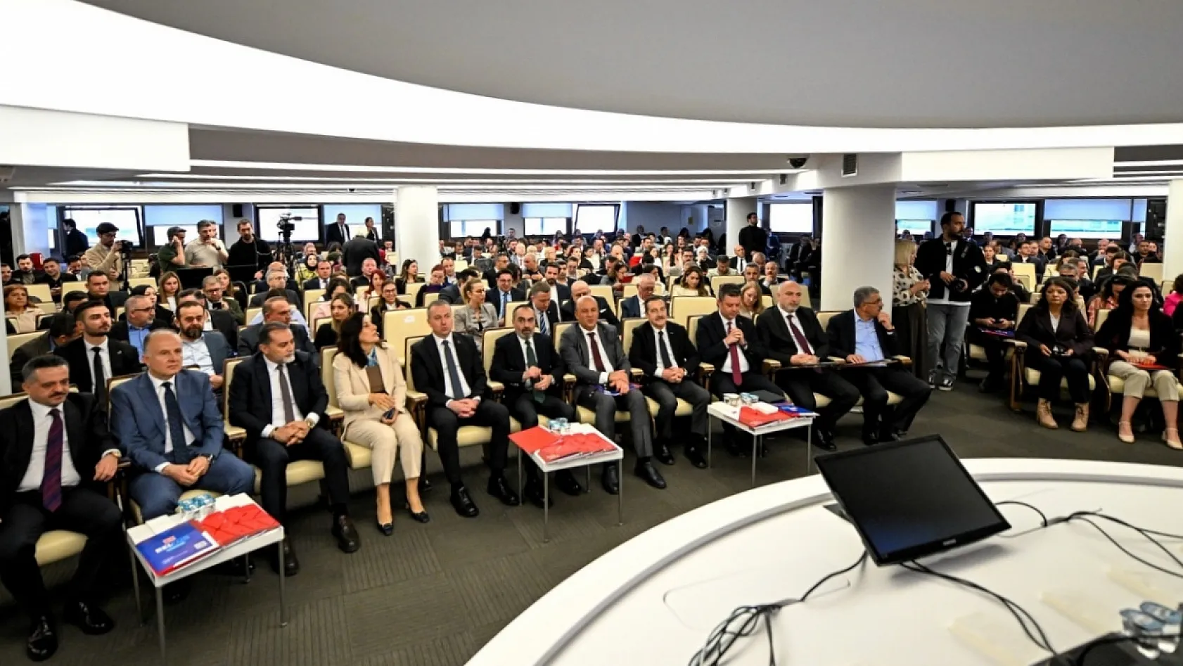 Fethiye'nin sürdürülebilir dönüşüm modeli Türkiye'ye örnek oldu