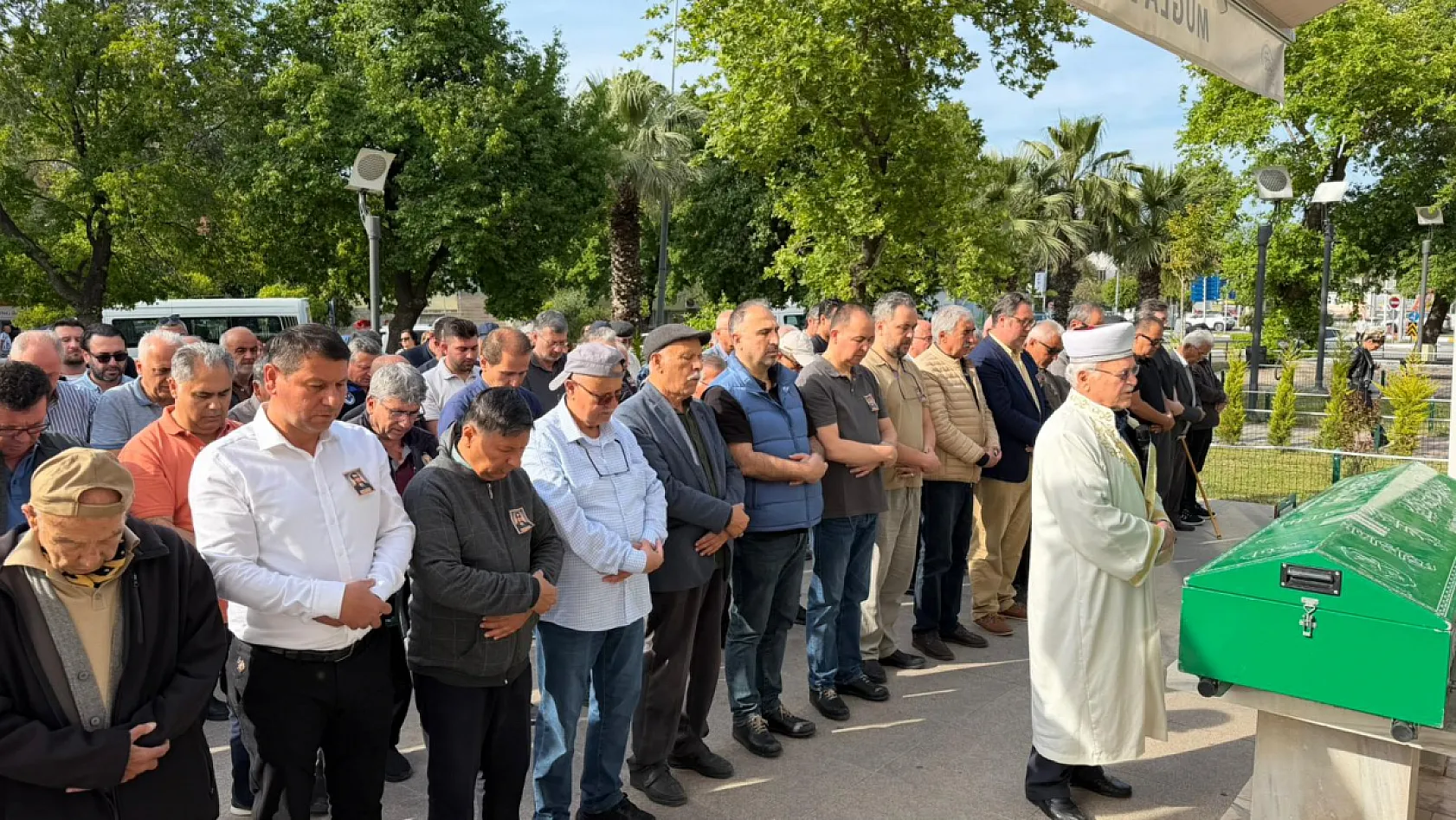 Fethiye'nin tanınmış avukatlarından Fikret Kaya için son görev yerine getirildi