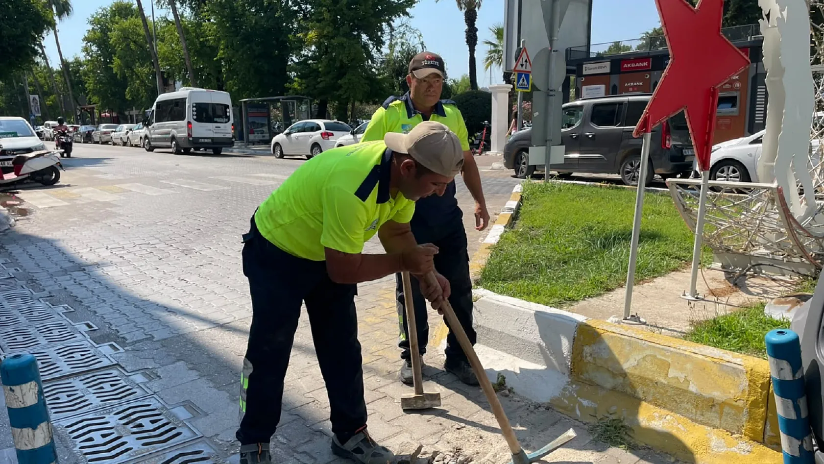 Fethiye'ye 4 dilde yönlendirme tabelası