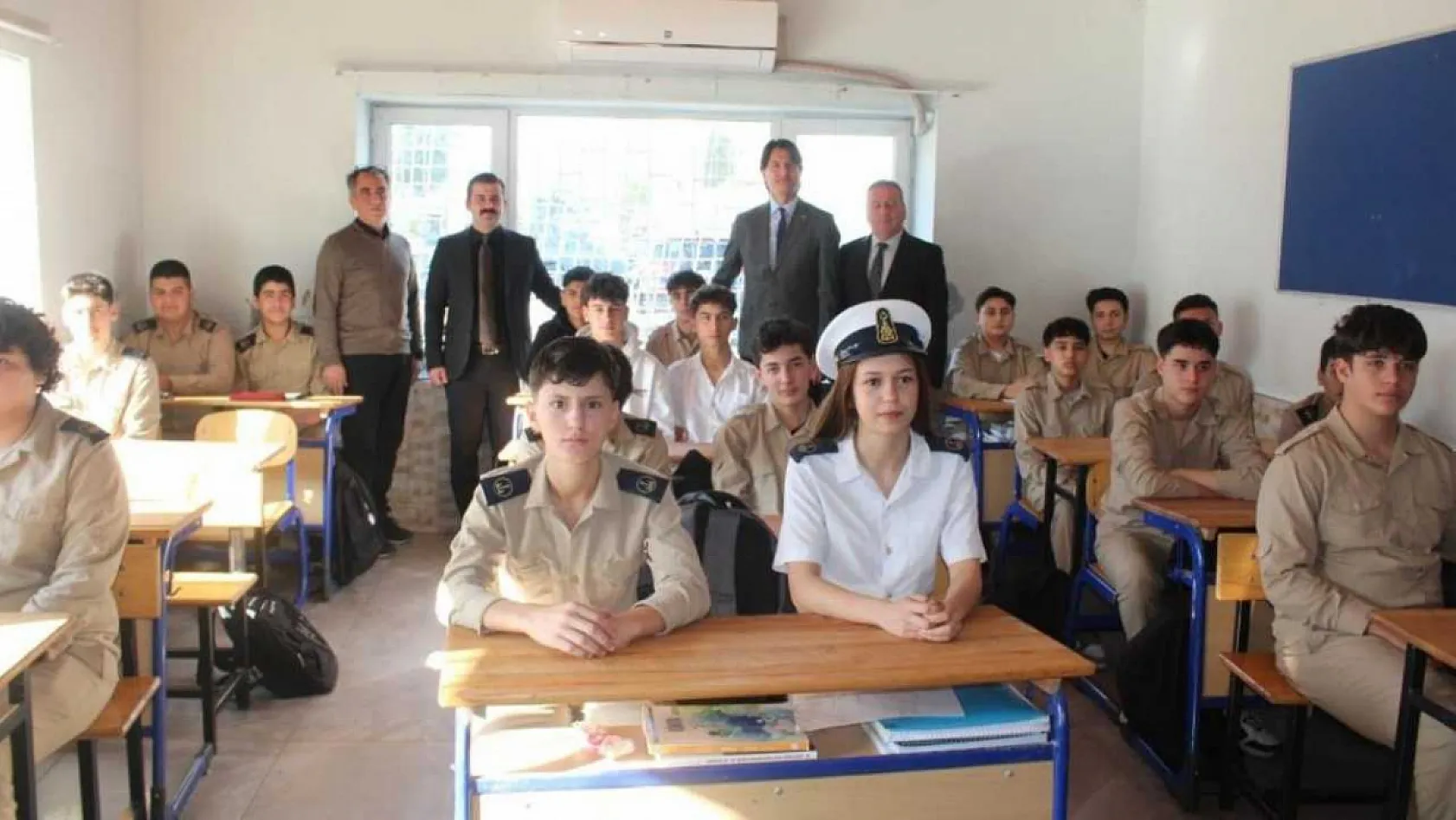 Köyceğiz Kaymakamı Kumcu, gemi simülasyon laboratuvarını inceledi