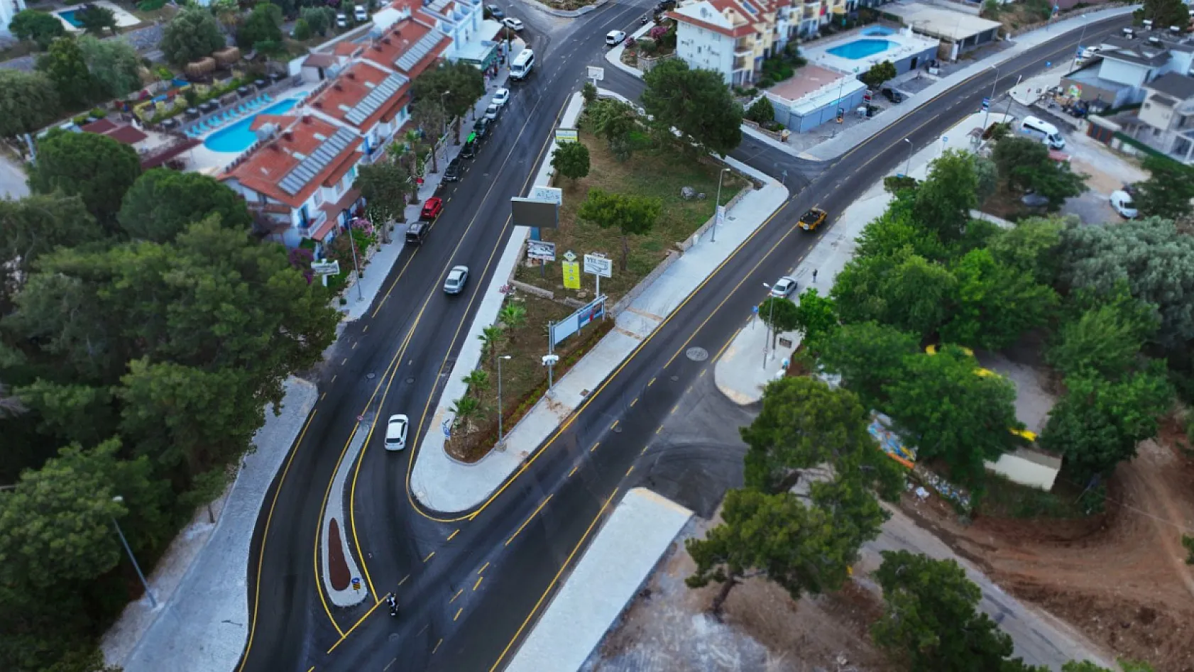 Fethiye'de Ölüdeniz Yol Projesi Tamamlandı: 328 Milyon TL'lik Yatırımla Ulaşım Rahatladı