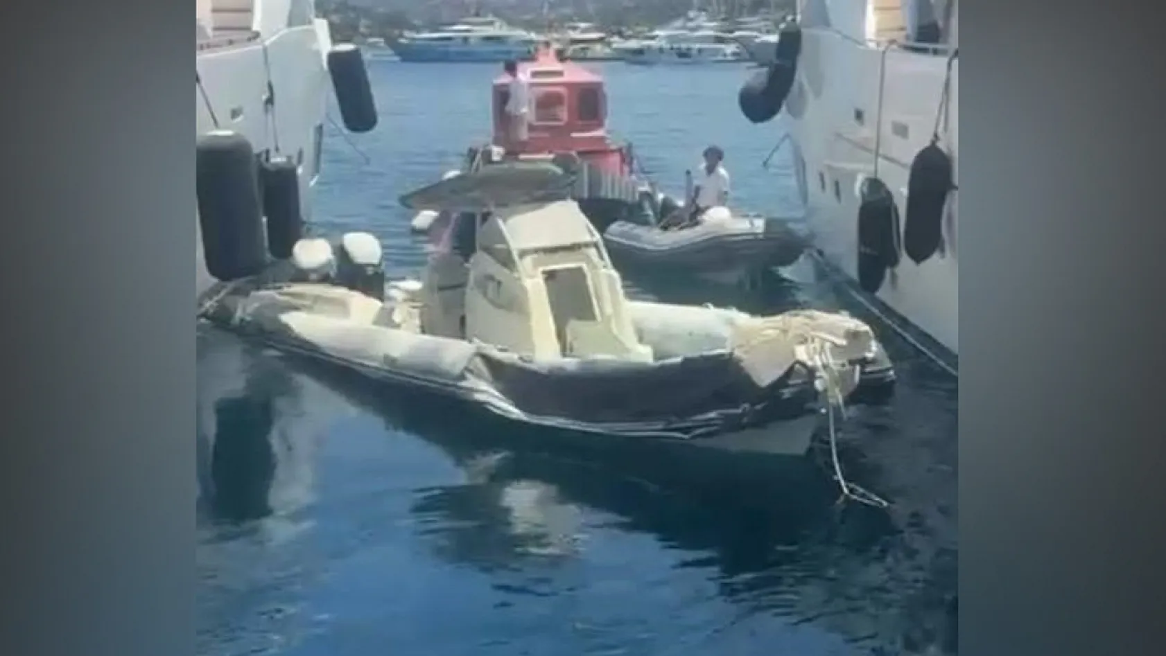 Bodrum'da Şişme Bot Rıhtıma Çarparak Patladı: 1 Yaralı