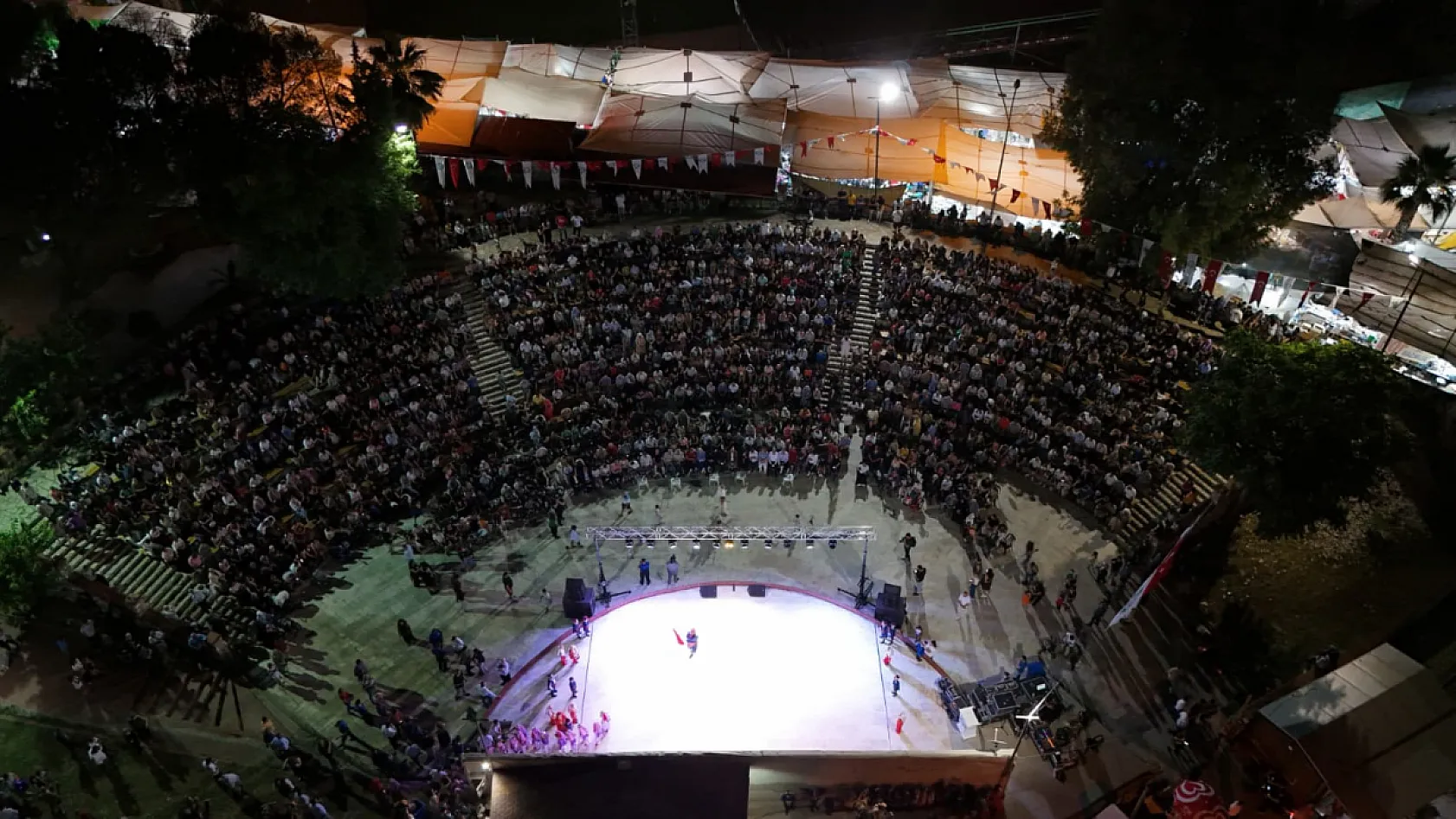 22. Geleneksel Gençlik, Kültür ve Sanat Festivali Coşkulu Kortejle Başladı