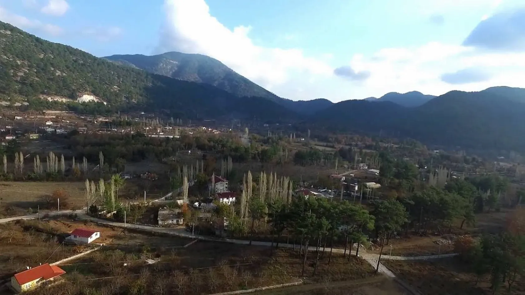 Muğla'da En Düşük Sıcaklık Seydikemer Boğalar'da -4,1 Derece Ölçüldü