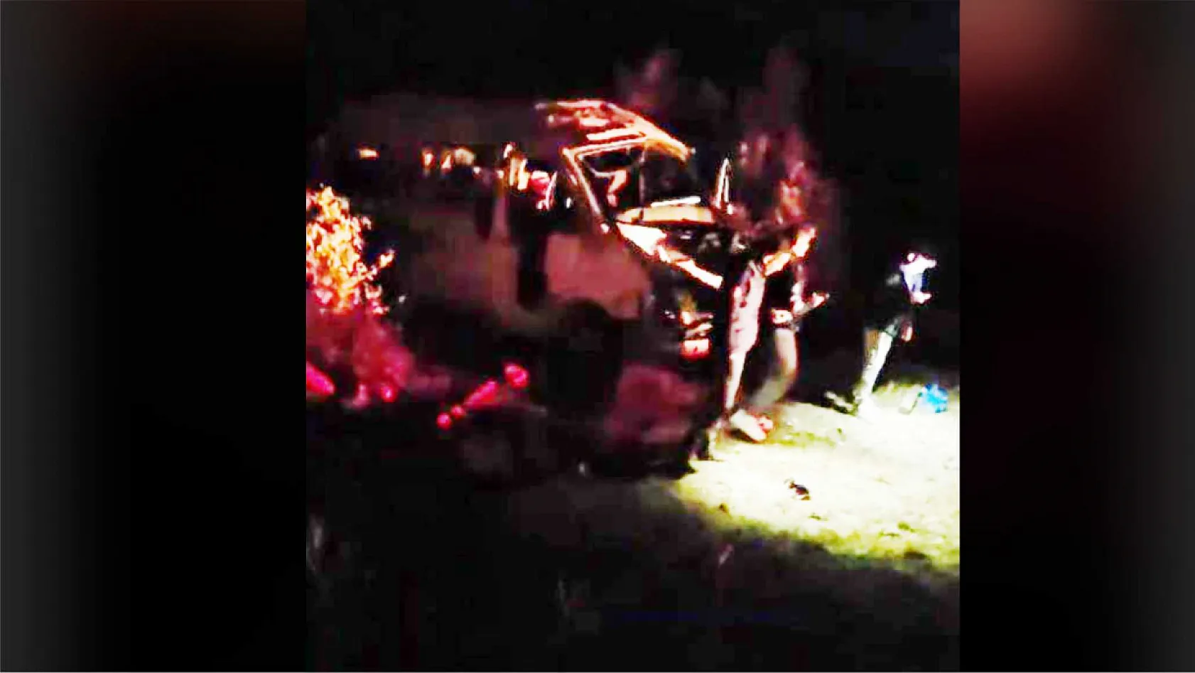 İşçi servisi tarlaya uçtu, 1'i ağır 6 yaralı