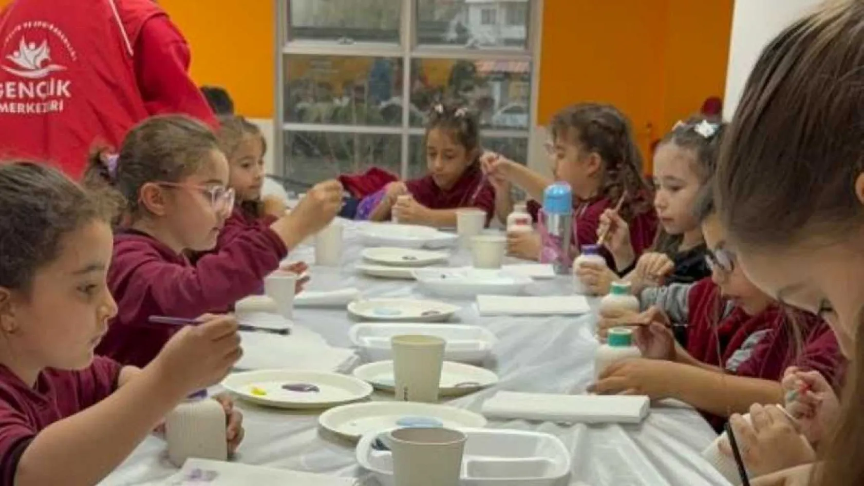 Menteşe'de eğitim ve sanat el ele