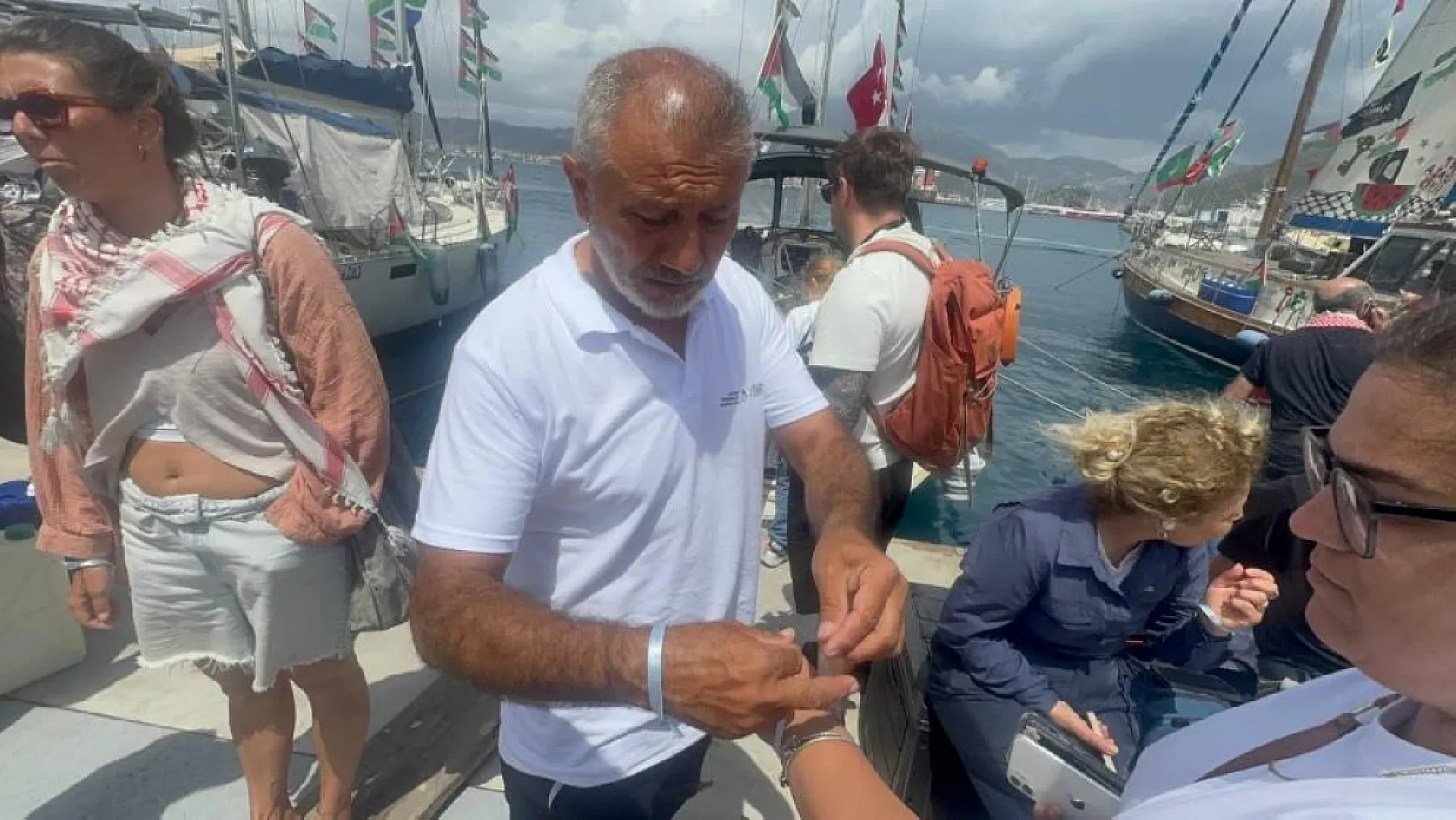 Global Sumud filosu Marmaris'ten Gazze'ye doğru yola çıktı