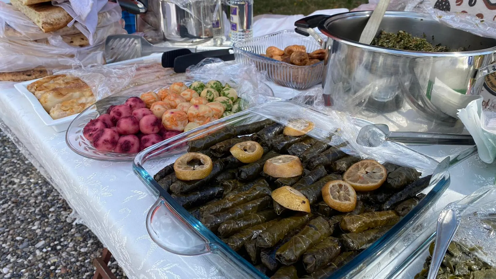 Göcek Ot Yemekleri Festivali Kapılarını Açtı: Yöresel Lezzetler Tanıtılıyor