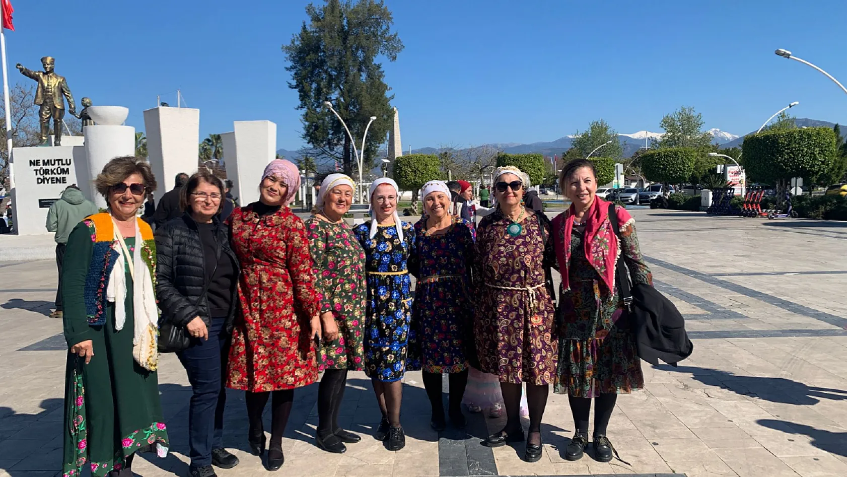 Gülümser Yazıcı Oymak: 'Kadınların Mücadelesi Toplumun Güçlenmesidir'