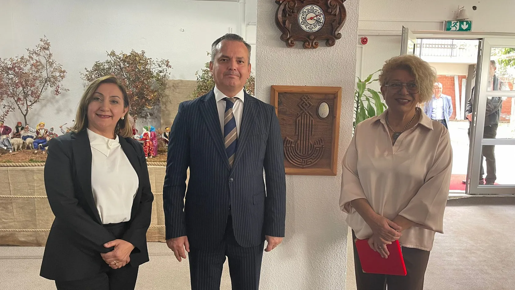 'Güzel Anadolu' sergisi Fethiye'de sanatseverlerle buluştu