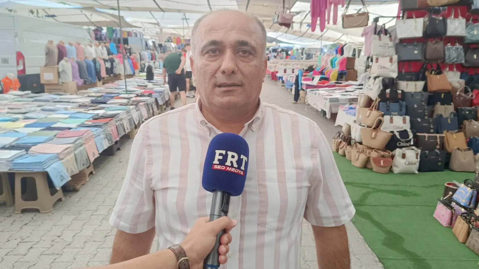 Halil Ayat, Fethiye Salı Pazarı esnafıyla tek tek bayramlaştı, baklava ikram etti