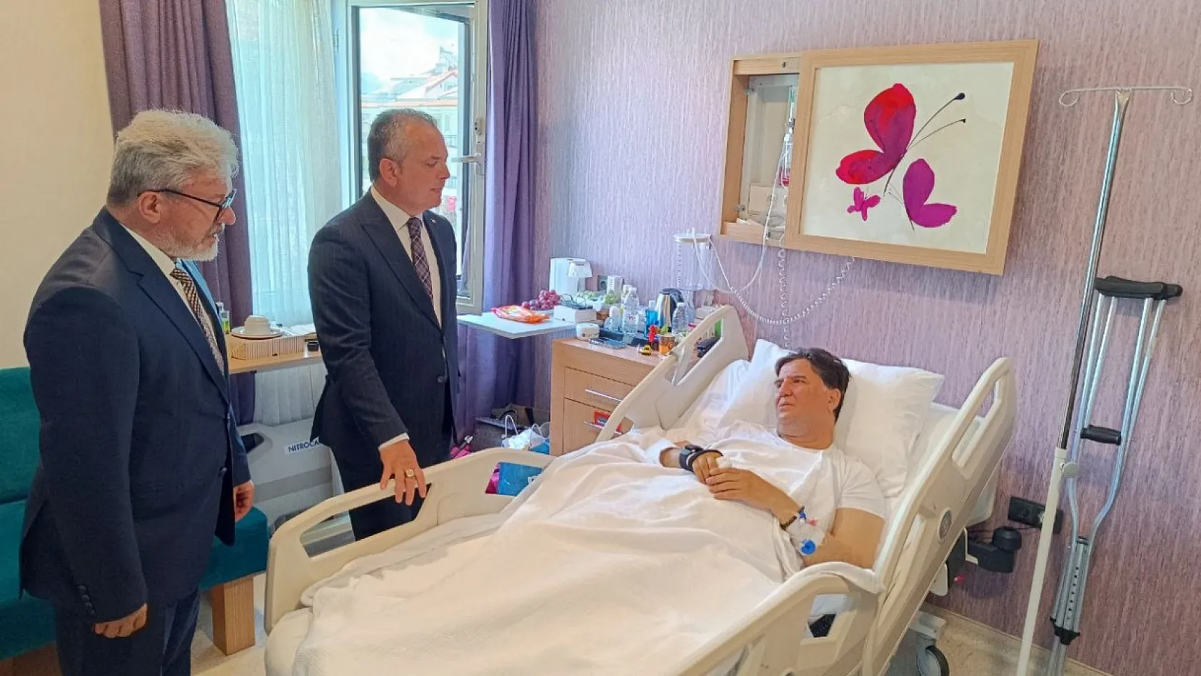 Hastanede Tedavi Gören Alim Karaca'ya Bayram Ziyareti