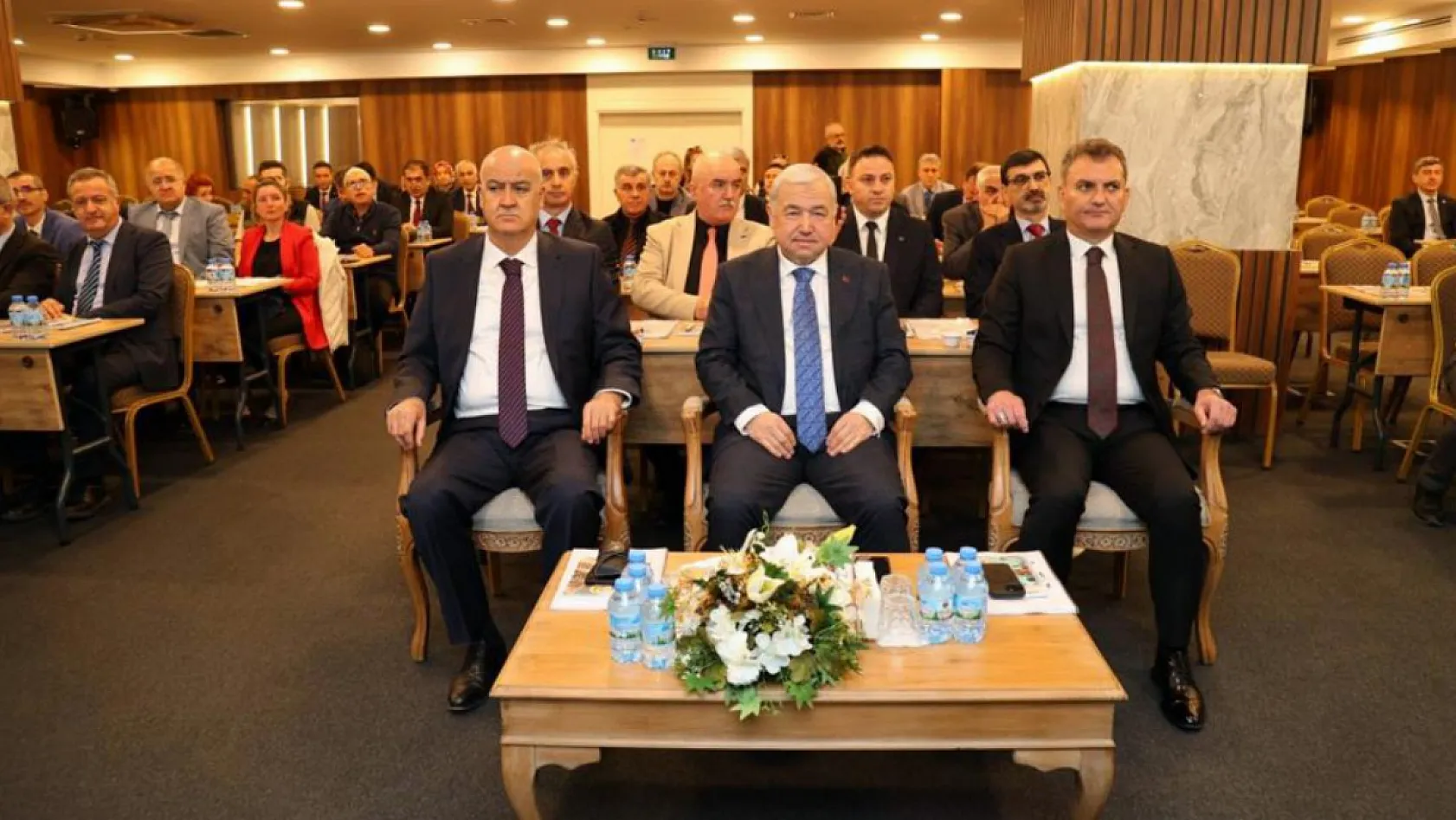 'İç Kontrol Uygulamaları' eğitim semineri Fethiye'de başladı