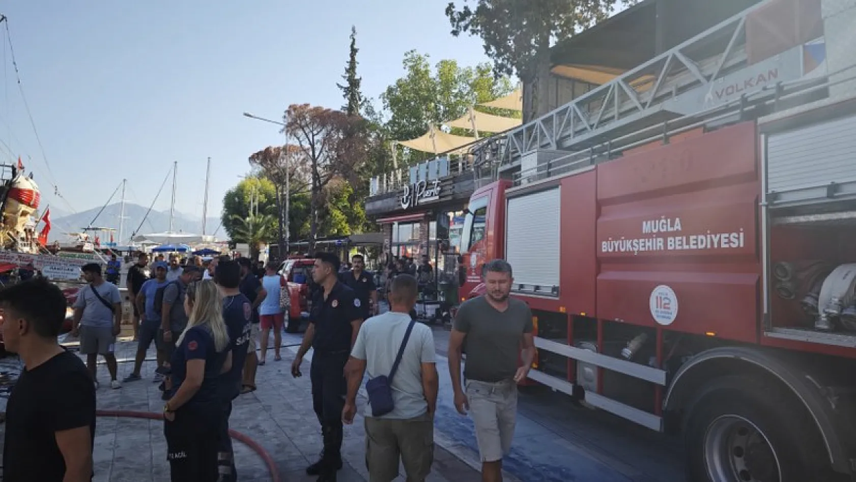 Fethiye'de Tekne Yangını 