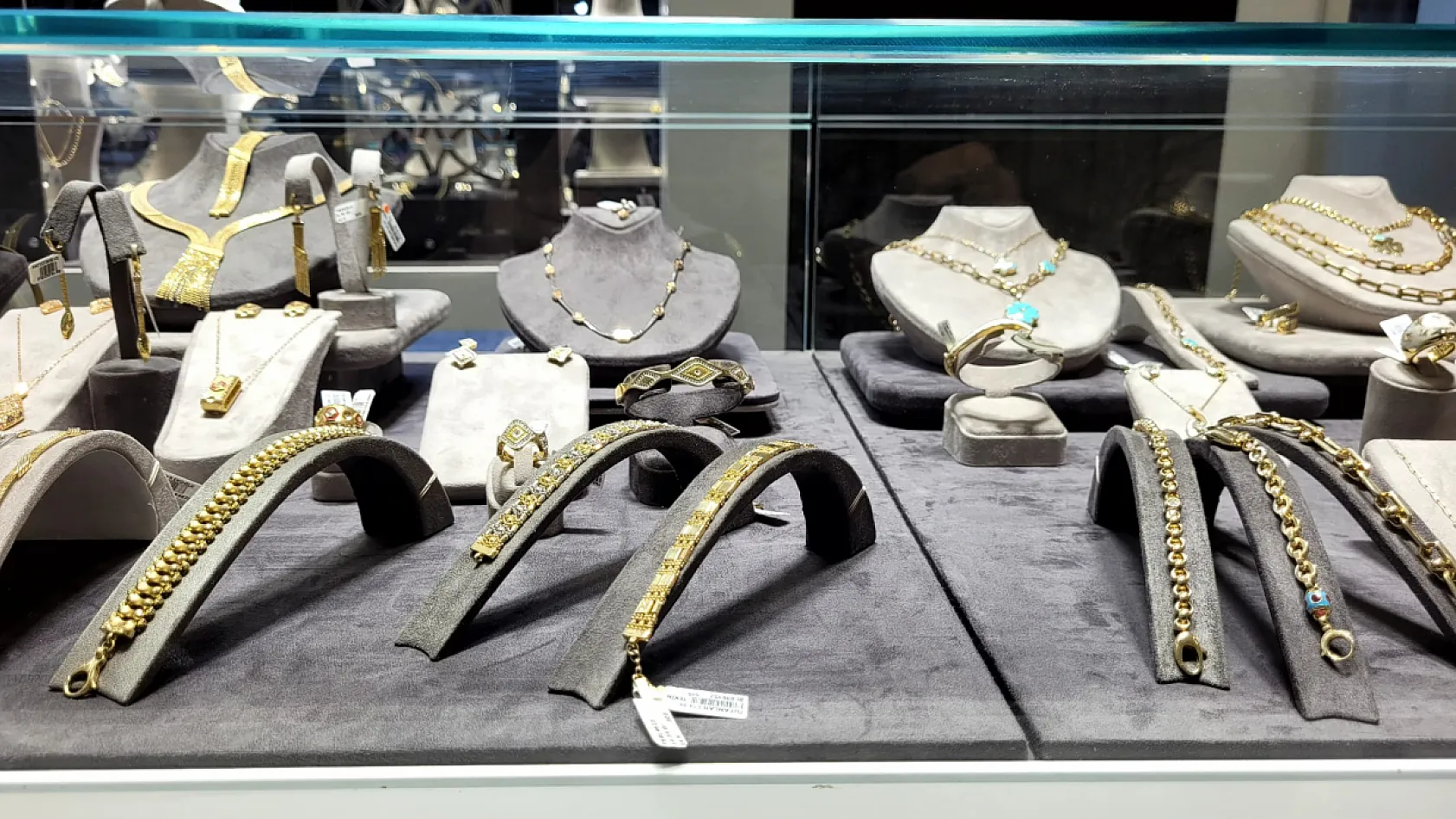 Pazar Günü Altın Fiyatları Ne Kadar? 19 Ocak 2025