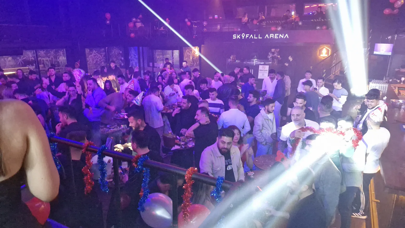 Fethiye Skyfall Arena'da DJ Mühircan Demirtaş ve Bekir Karadağ FırtınasI