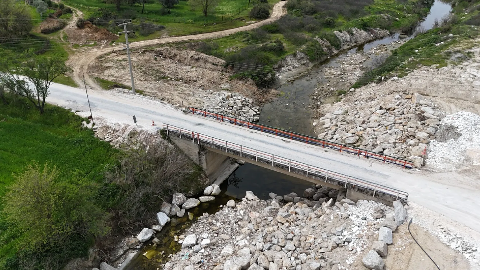 Büyükşehir Hacıbayramlar'da kalıcı çözüm için çalışıyor