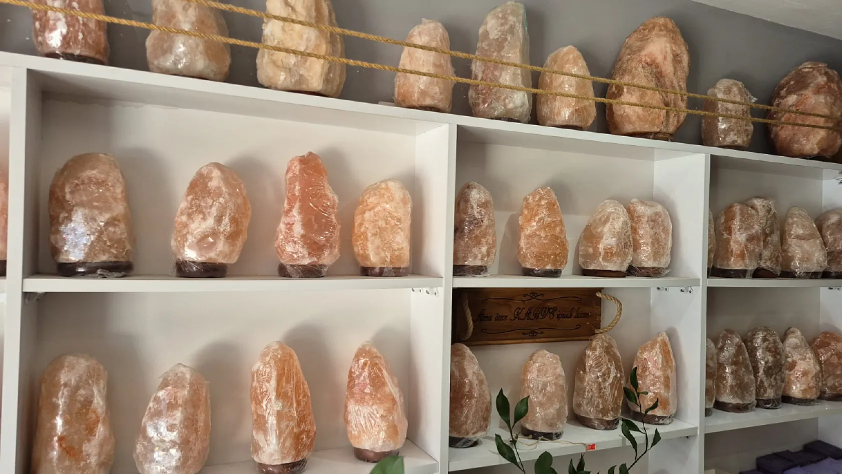 Fethiye'de kaya tuzuna olan talep artıyor