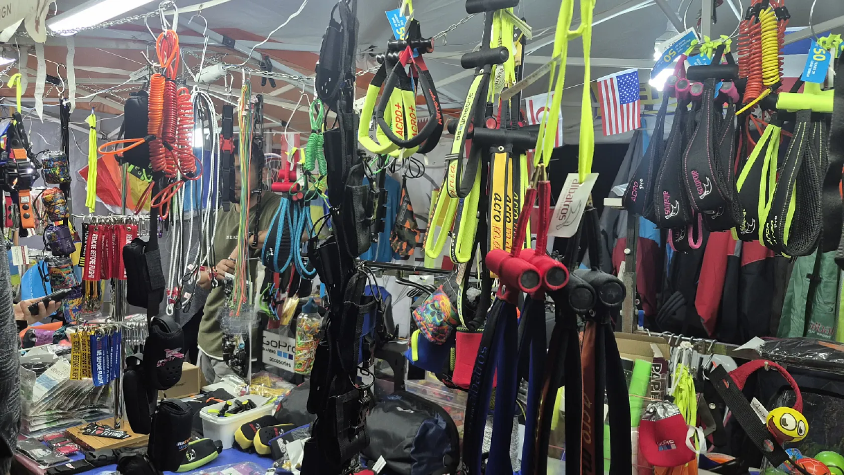 Ölüdeniz'de Paraşütçülere Özel Üretim: 'Güvenlik ve Emniyet Önceliğimiz'