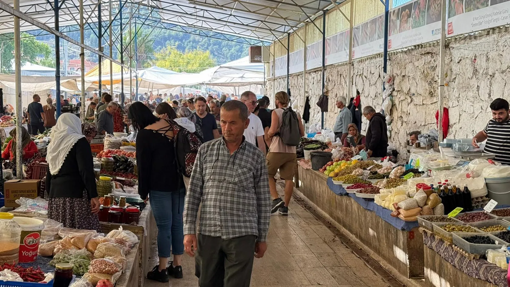 Fethiye pazarında çıntar zamanı yaklaşıyor: 'Müşteriler çıntarı özledi, az kaldı!'