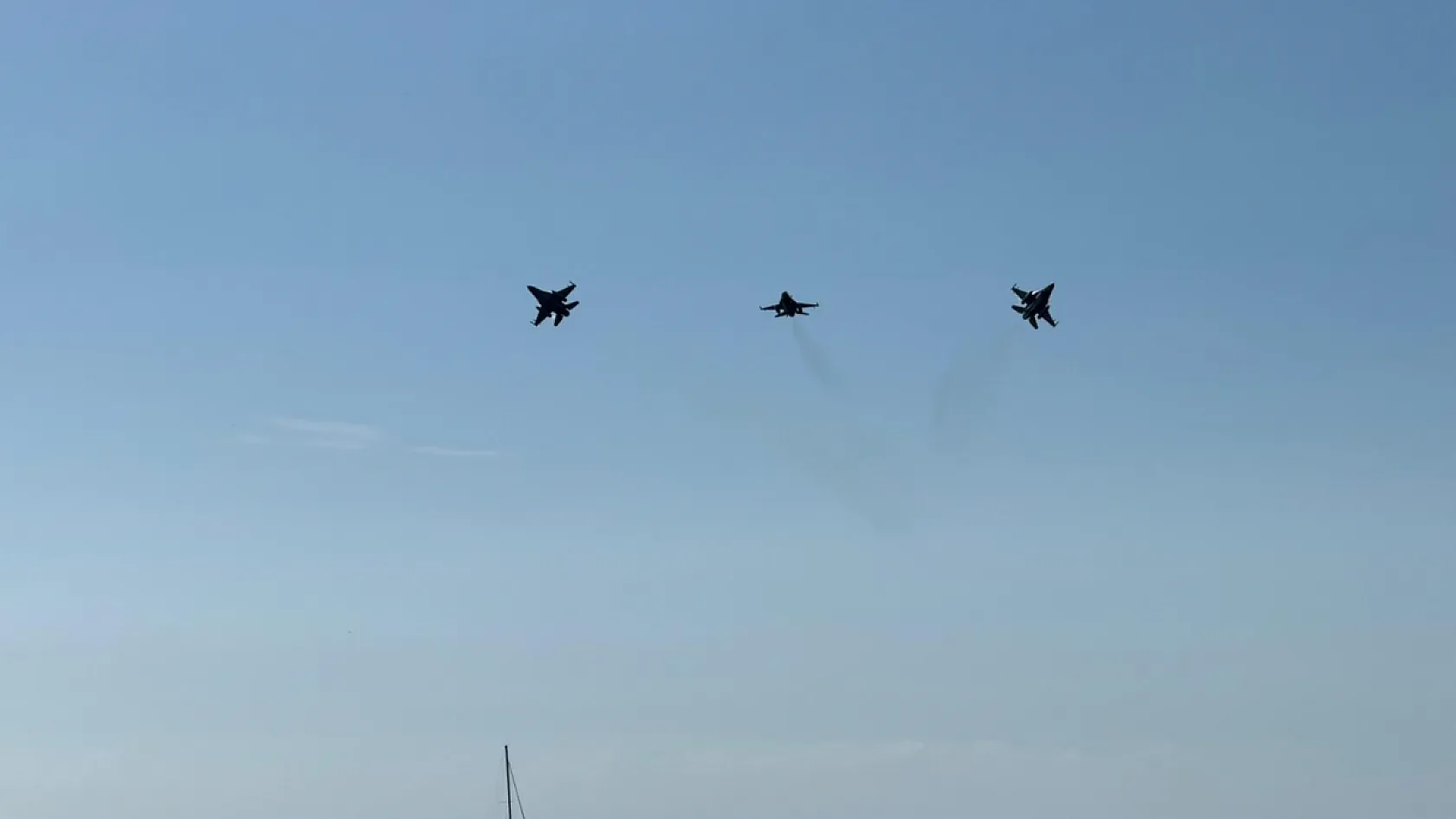 Fethiye'de Nefes Kesen F-16 Gösterisi