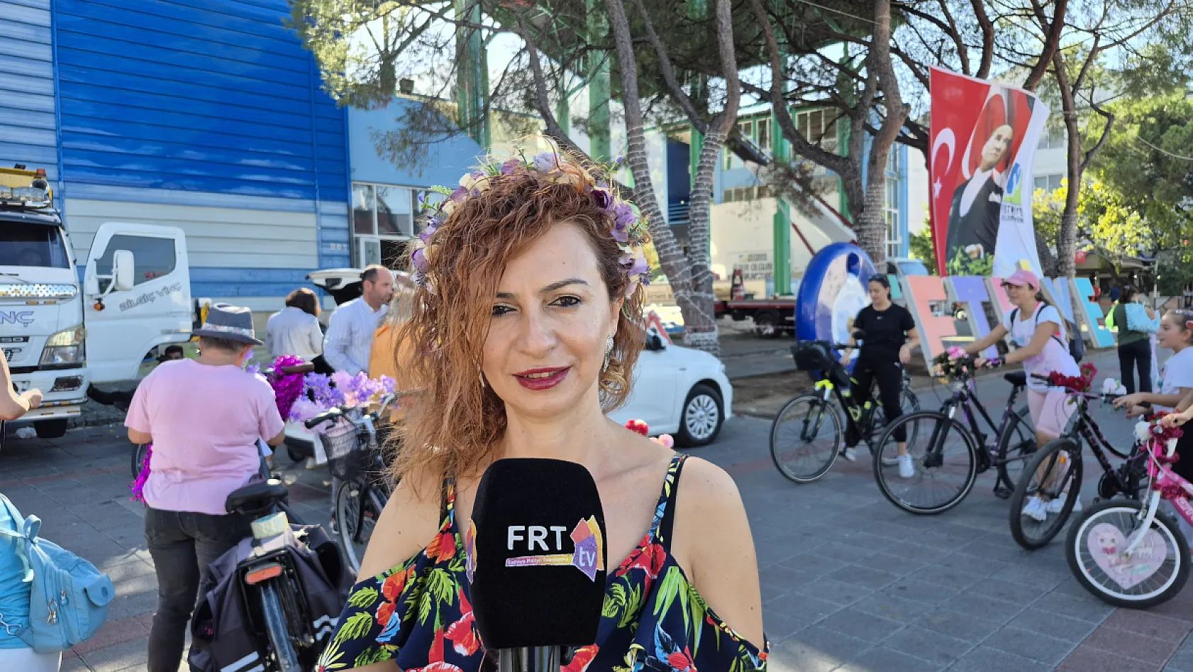 'Işıltılı Kadınlar, Karbonsuz Pedallar' Bisiklet Turu Renkli Görüntülere Sahne Oldu