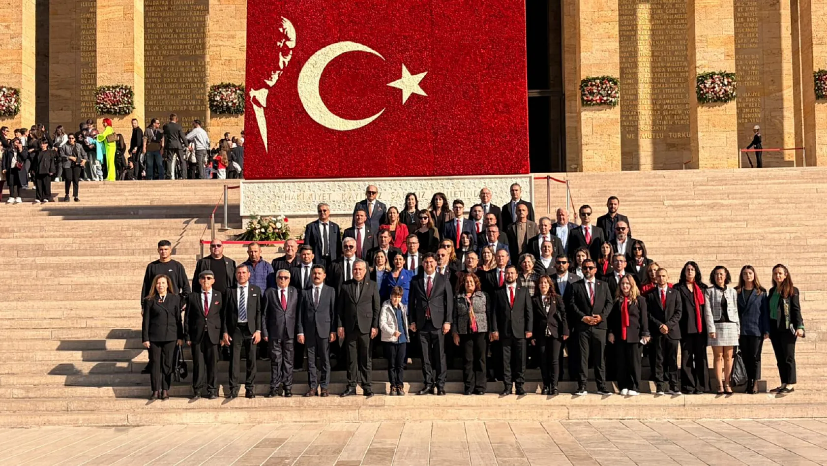 CHP Fethiye İlçe Teşkilatı'ndan Anıtkabir'e Anlamlı Ziyaret