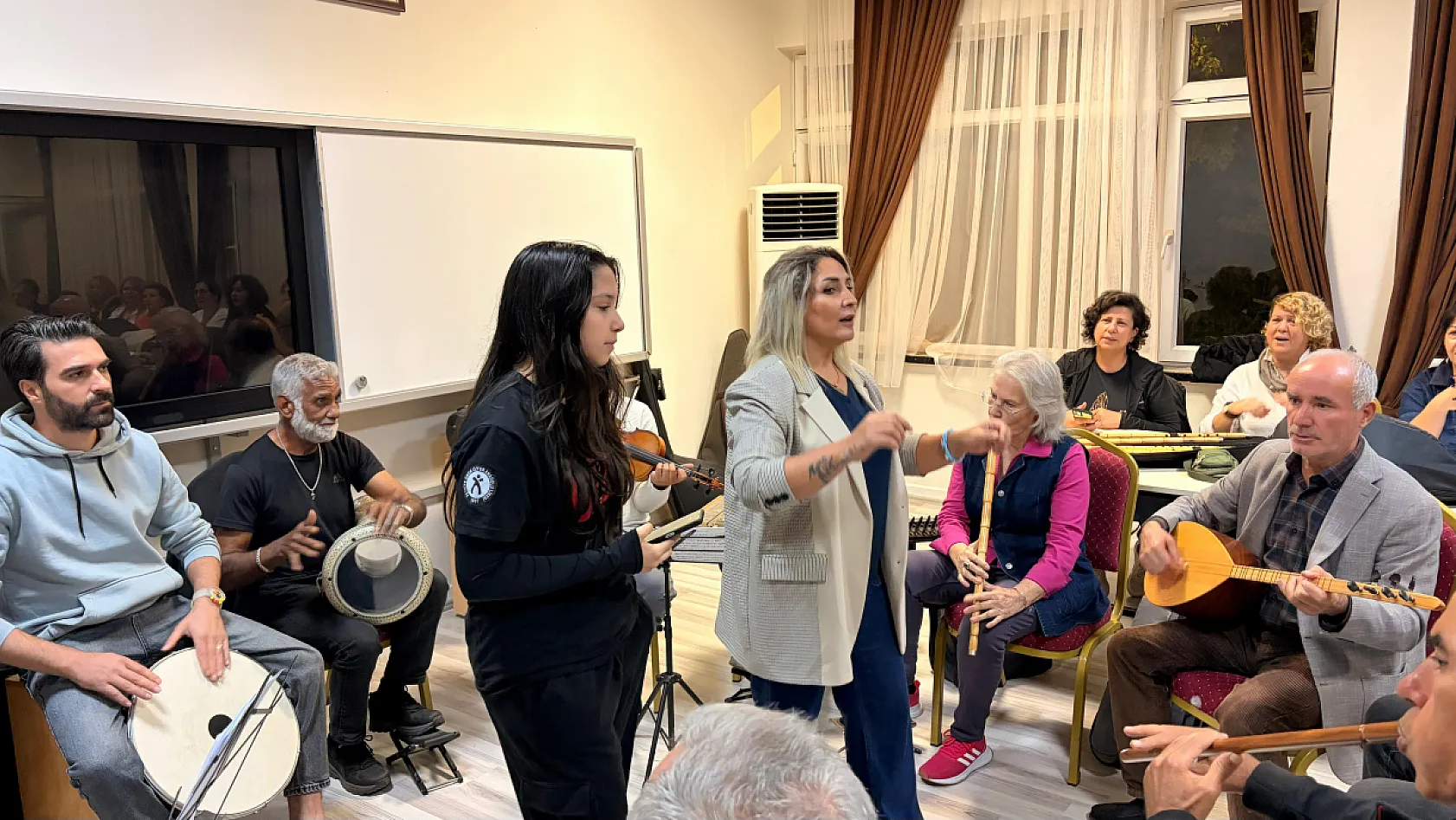 Fethiye Halk Eğitim Merkezi'nde Sanat Dolu Bir Akşam