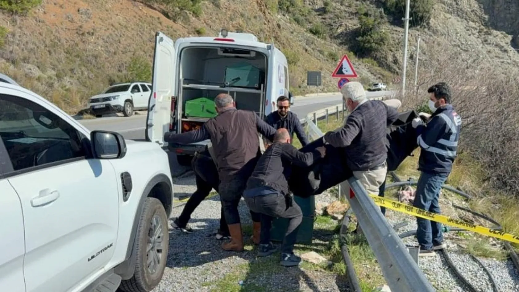 Antalya'da vatandaş görüp ihbar etti, acı olayın arkasından cinayet şüphesi çıktı