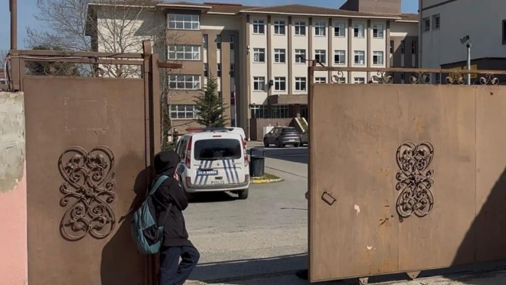 'Can güvenliğimiz yok' dedi, öğrencisi tarafından öldürüldü