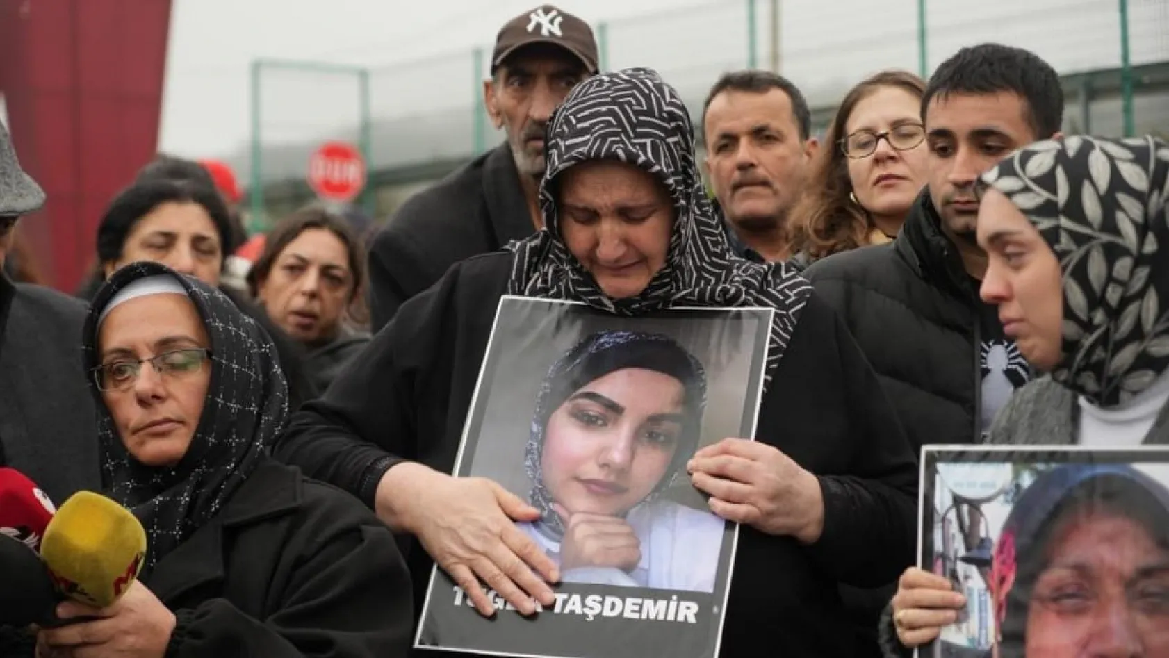 Kocaeli'ndeki yangın davasında annenin sözleriyle salon buz kesti